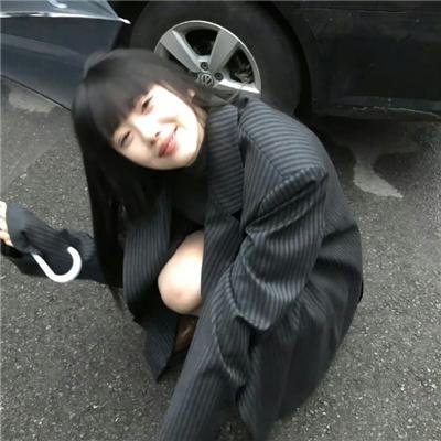福伯封面